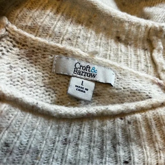 🌟Croft and barrow cream and textured sweater. Size large - Picture 7 of 8